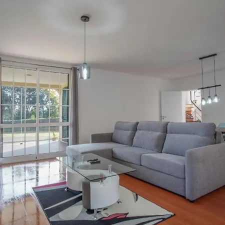 Casa Giri Сasa de vacaciones